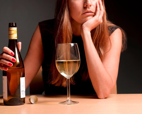 Анонимное лечение женского алкоголизма в Курлово